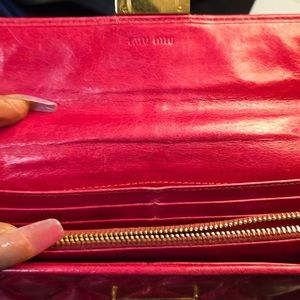 Adorable Miu Miu Wallet 😍 Great Condition